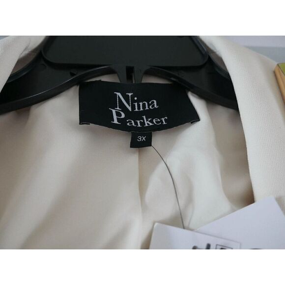 NINA PARKER Trendy Plus Size Cropped Open-front Blazer In White 3X - Picture 9 of 9